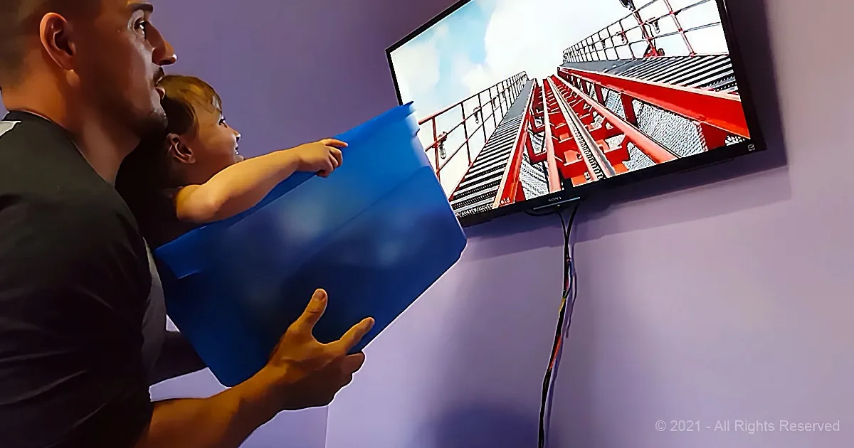 Thoughtful Dad Uses Wash Basket to Play Pretend Roller Coaster With Daughter