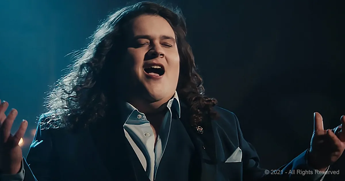 Jonathan Antoine Sings His Way Into the Heart of Millions With 'Amazing Grace'