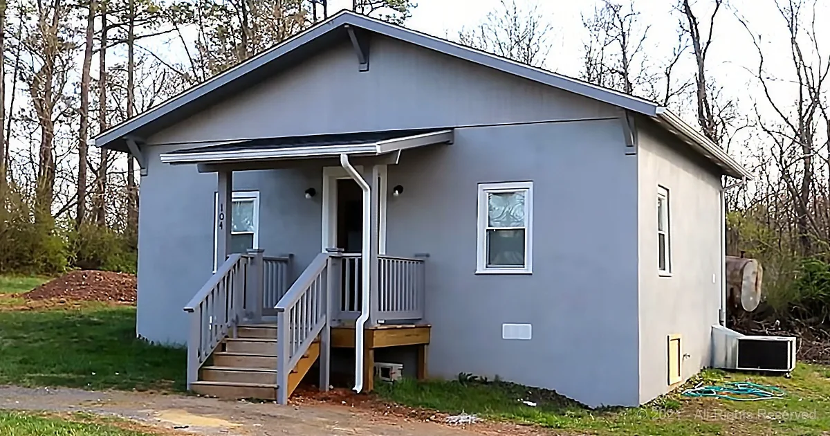 Man Buys Run Down Tiny Home for $12,000 and Spends Two Years Renovating It
