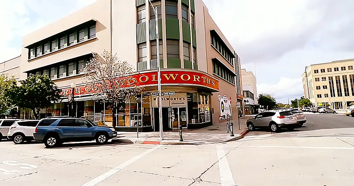 All the Vintage Luncheonettes in America Are Gone, Except One
