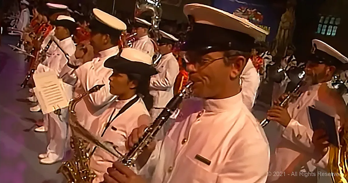 World's Largest Military Orchestra Delivers Powerful 'Unchained Melody'