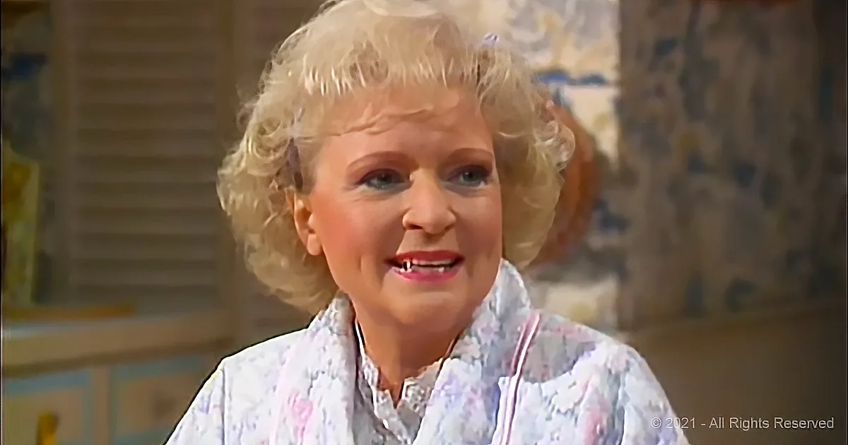 Betty White''s St. Olaf Story Touches Hearts Around the World
