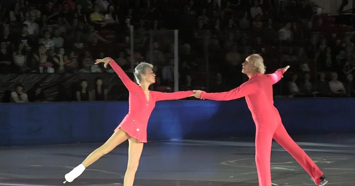 Fans Go Crazy for 80-Year-Old Couple's 'Liberace' Ice Dance
