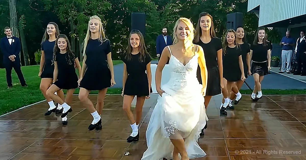 Irish Dancers Wow Guests - but the Bride Is the One to Watch