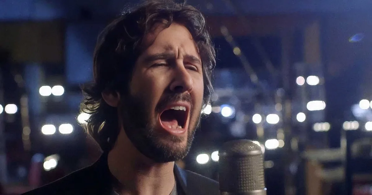 Josh Groban Touches Hearts With 'Bring Him Home'