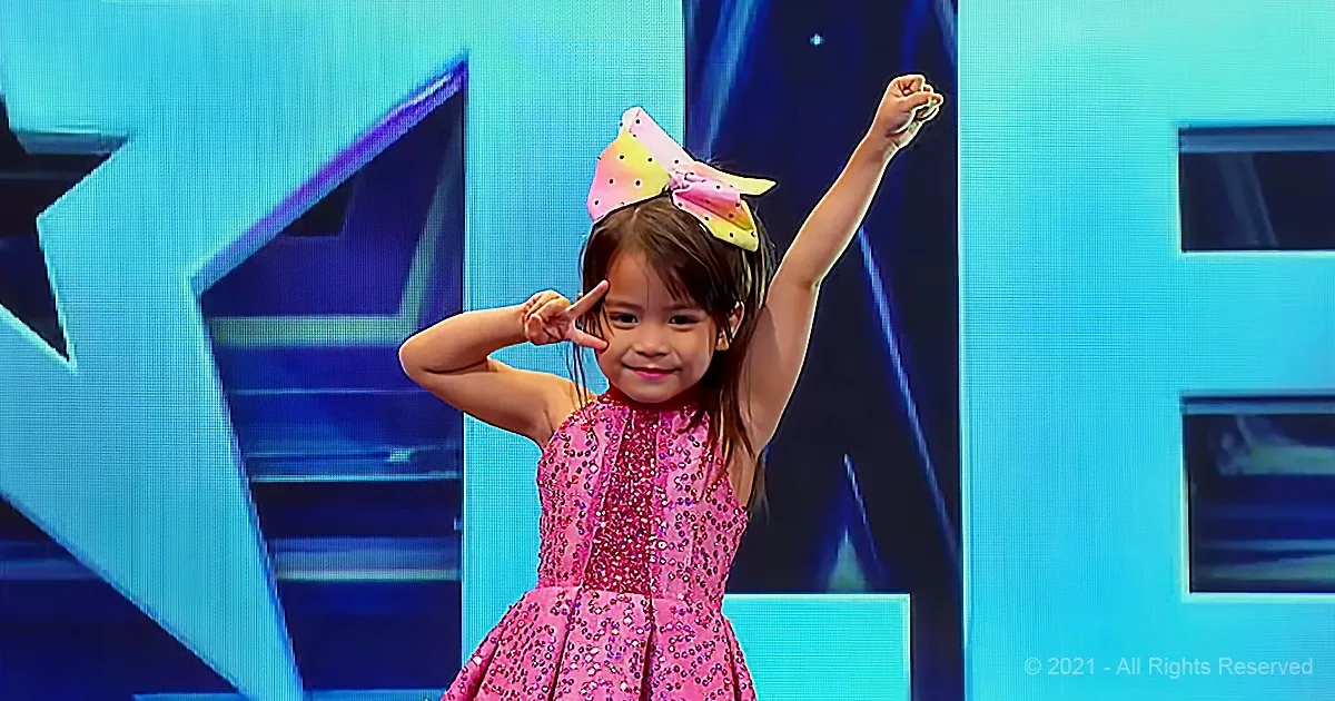 Talented 6-Year-Old Cheerleader Wows Crowd