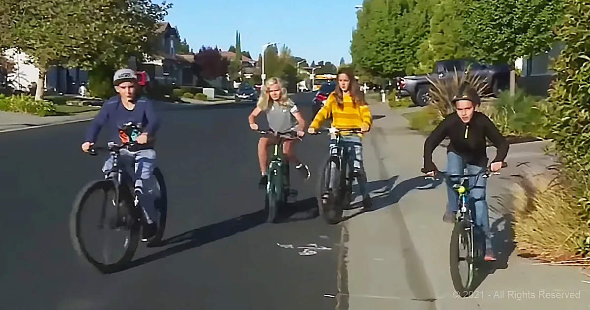 Teen Heroes on Bikes Save Lost Senior Citizen