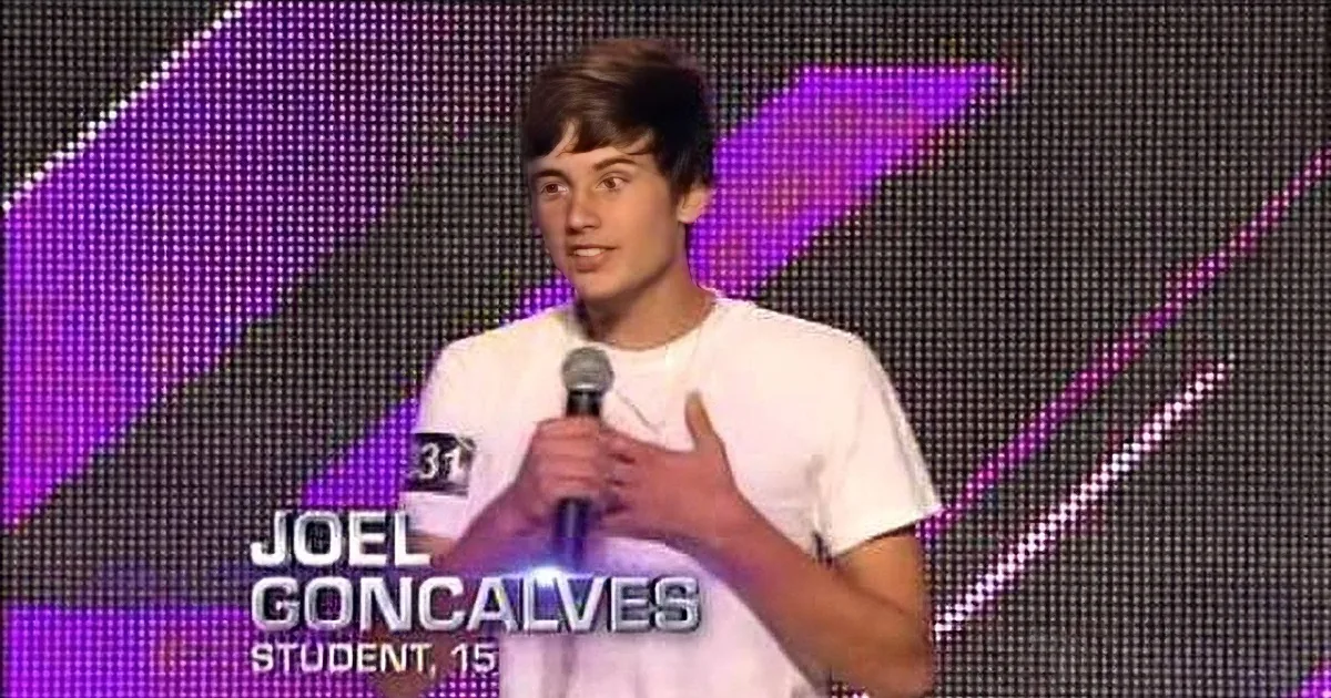 Shy 15-Year-Old Sounds Exactly Like Michael Jackson