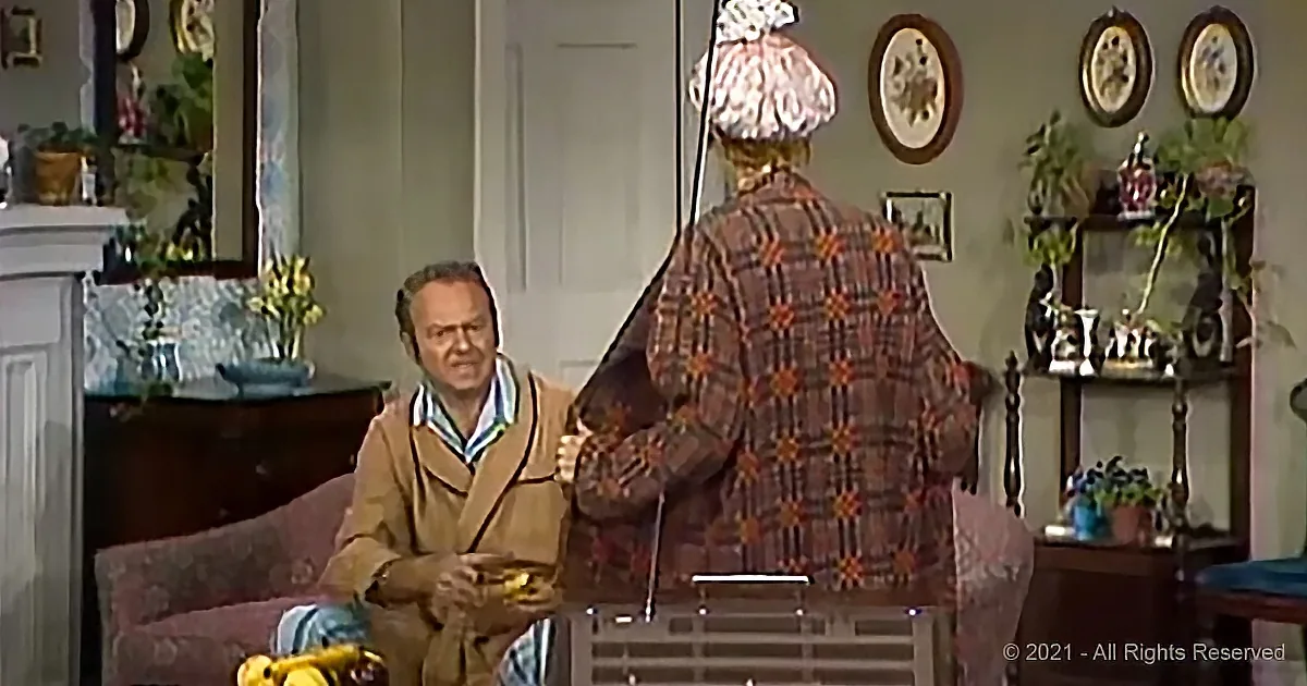 Goodness! This Carol Burnett Skit Was Hysterical!!!