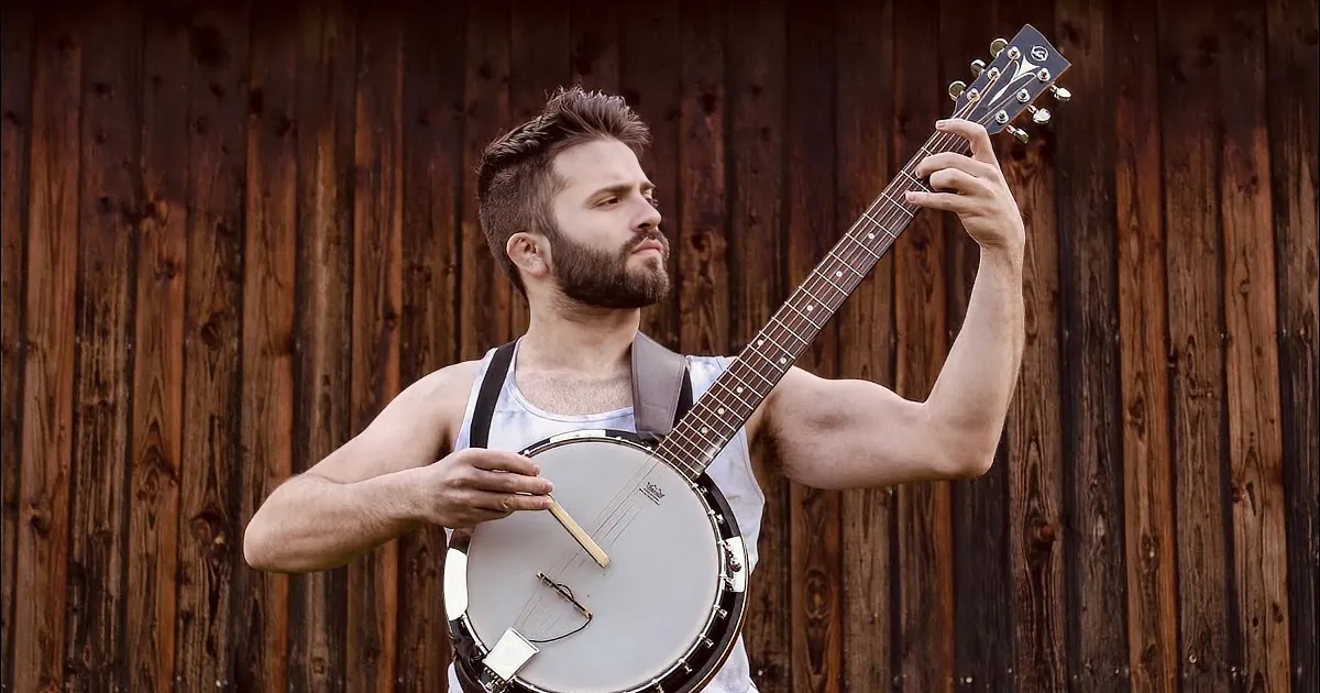 Musical Genius Plays Mozart on a Banjo
