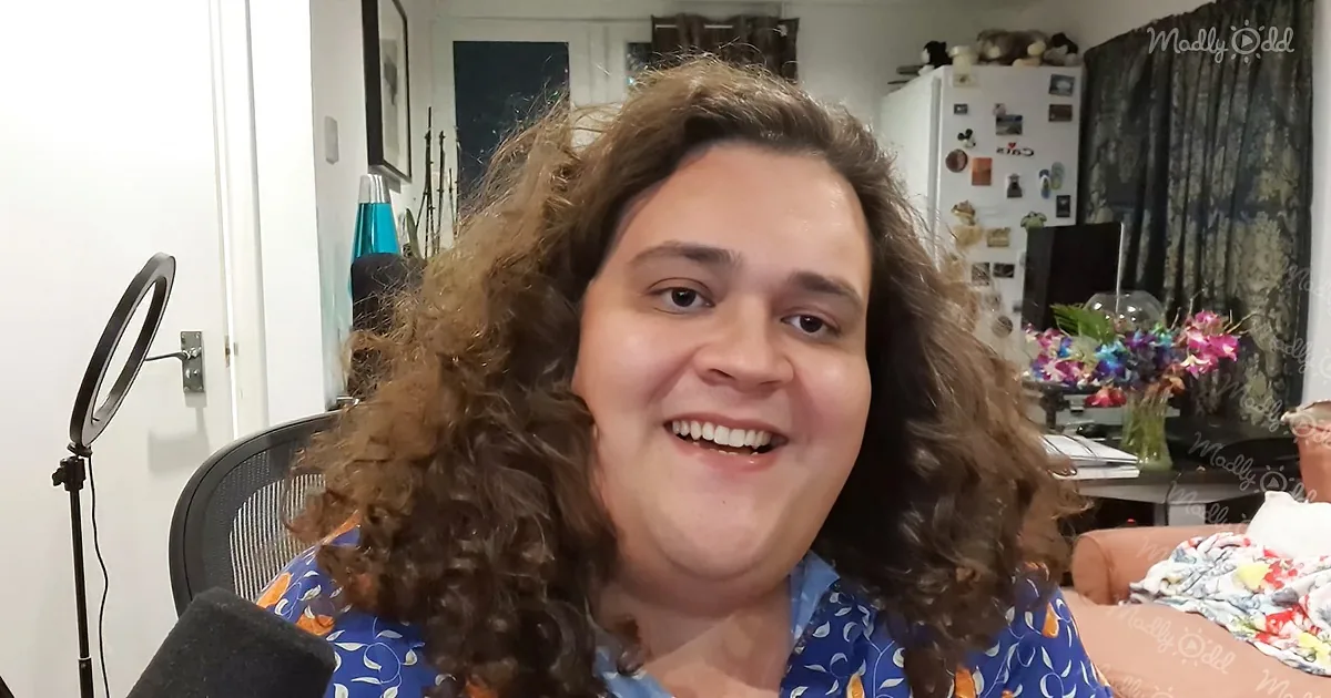 Superstar Jonathan Antoine Gives Fans an Intimate Look Behind the Scenes