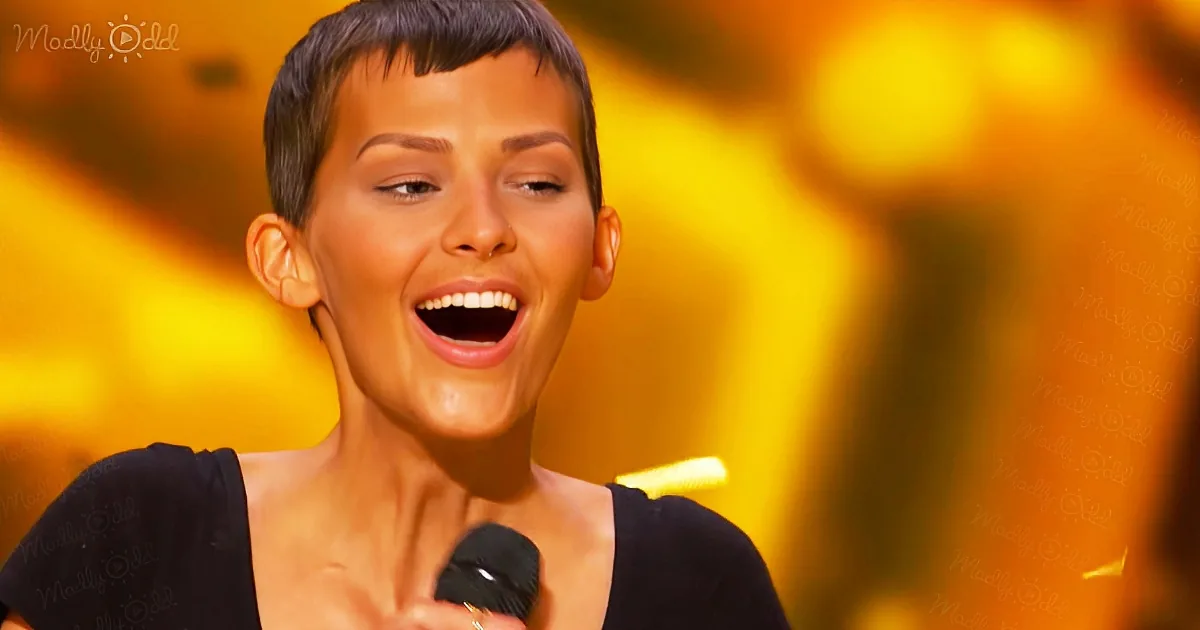 Contestant gets standing ovation after emotional performance in AGT auditions