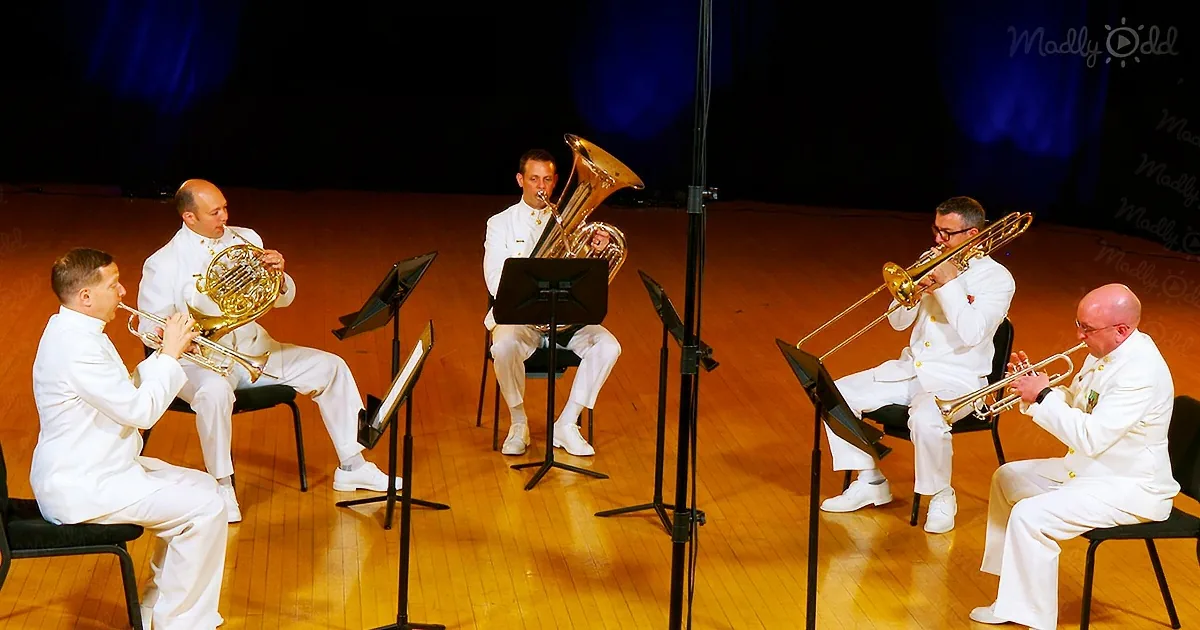 U.S. Navy Band’s ‘America the Beautiful’ strikes all the right notes