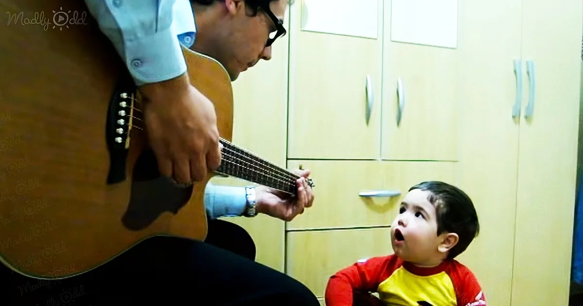 Toddler with thunderous voice sings The Beatles ‘Don’t Let Me Down’ with his dad