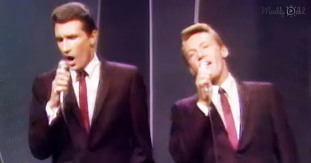 Righteous Brothers 'You'll Never Walk Alone' on The Ed Sullivan Show