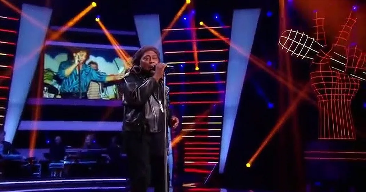 Man Sings Only Five Words and 'The Voice' Judges Turn Immediately