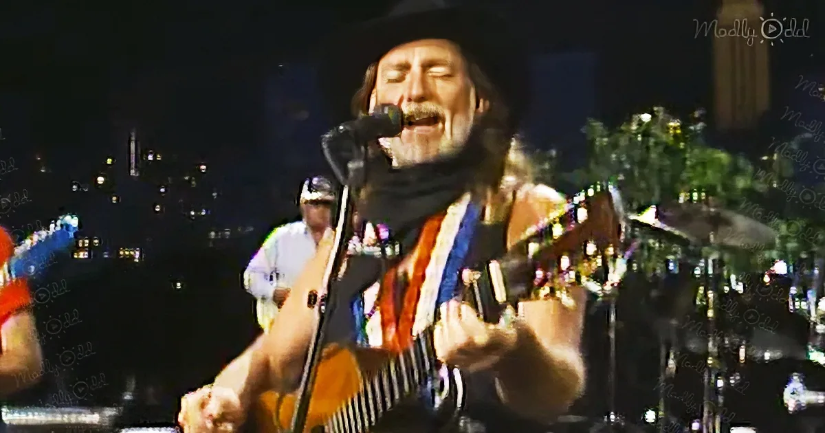 Willie Nelson ‘On the Road Again’