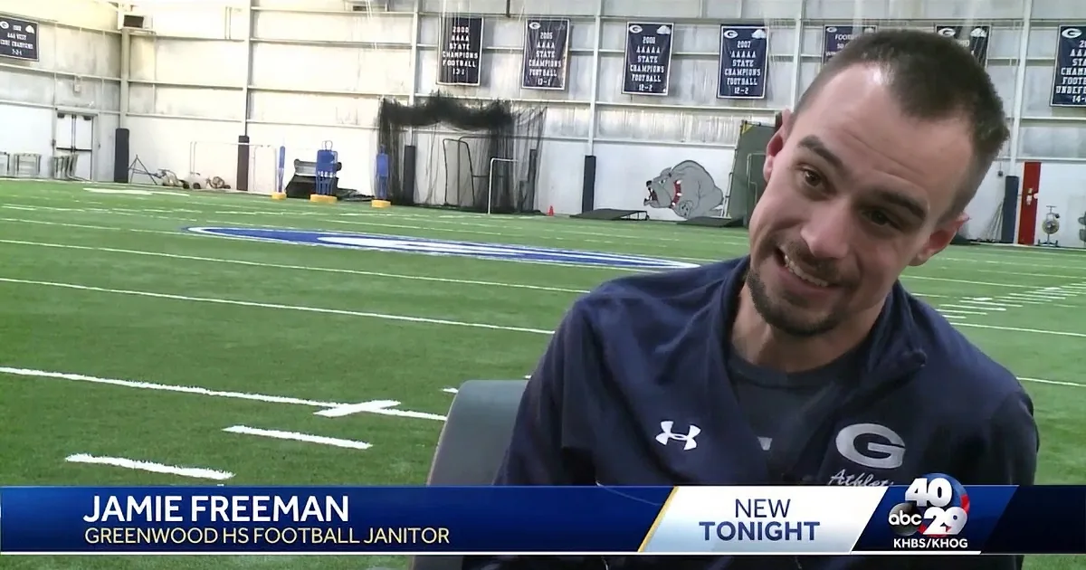 School Janitor With Cerebral Palsy Is All Smiles When Team Gifts Him Championship Ring