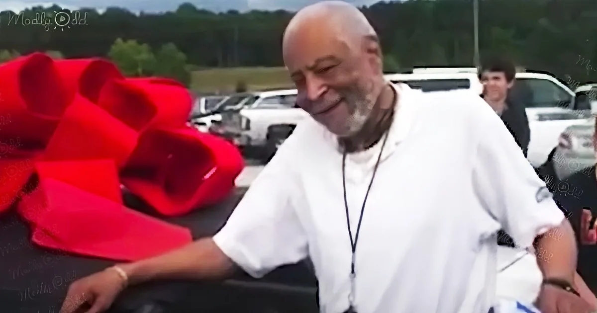 76-year-old volleyball referee bursts into tears of joy