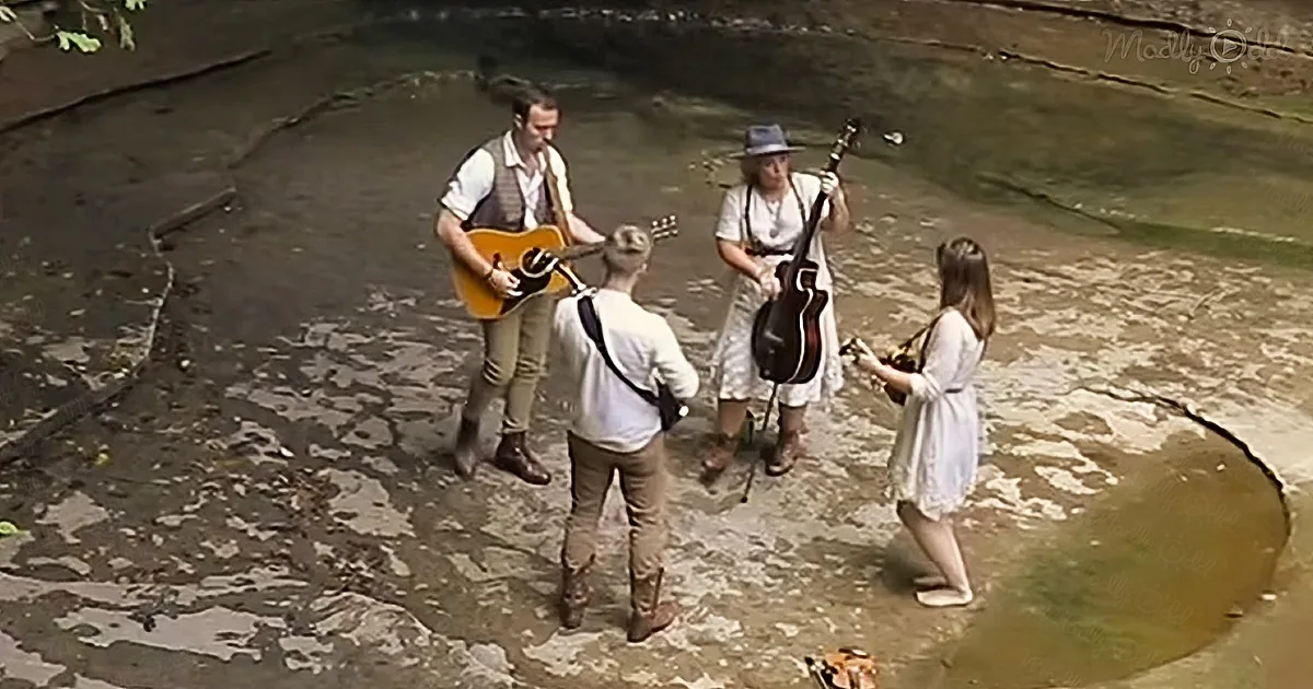Southern Raised' band singing low bass cover of 'Sixteen Tons'