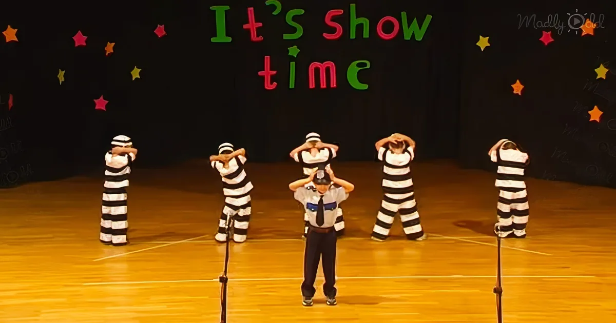 Toddlers performing Elvis Presley's Jailhouse Rock