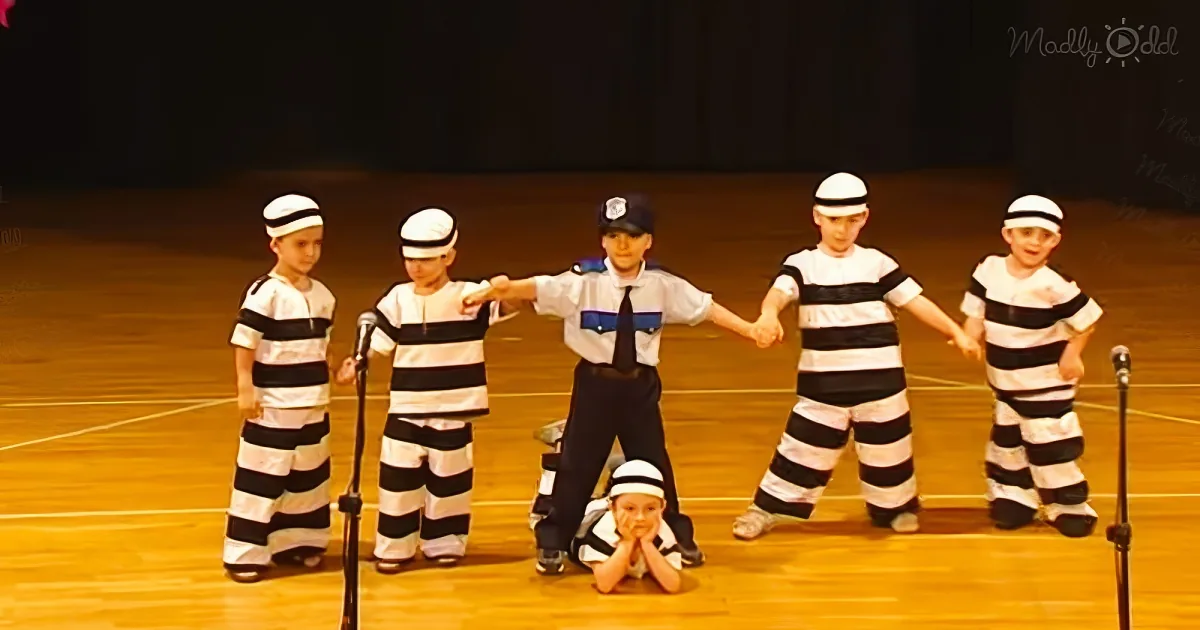 Toddlers performing Elvis Presley's Jailhouse Rock