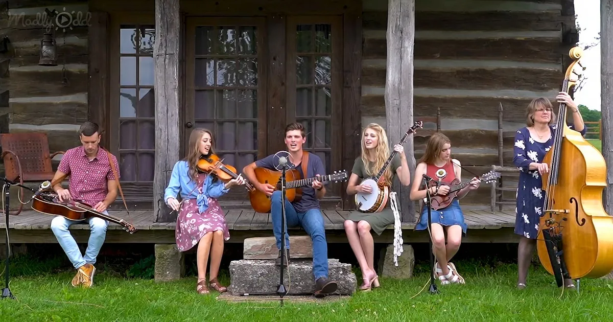 The Petersens Perform the Best Rendition of John Denver's 'Back Home Again'