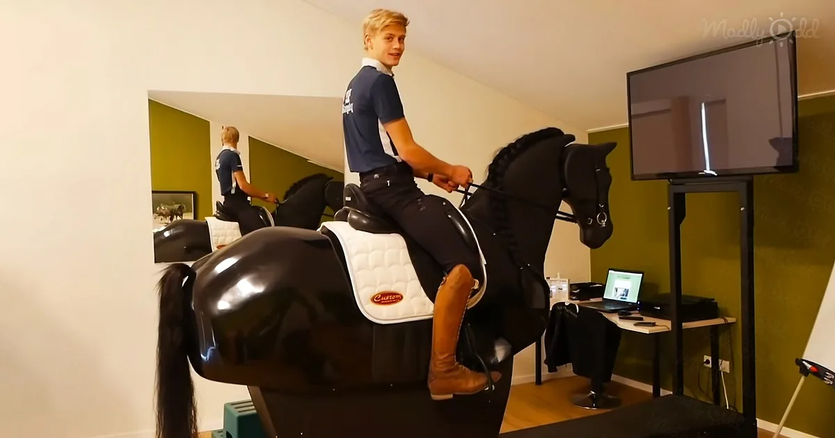 Riding a Horse Simulator... I Wish They Had These Installed in Gyms!
