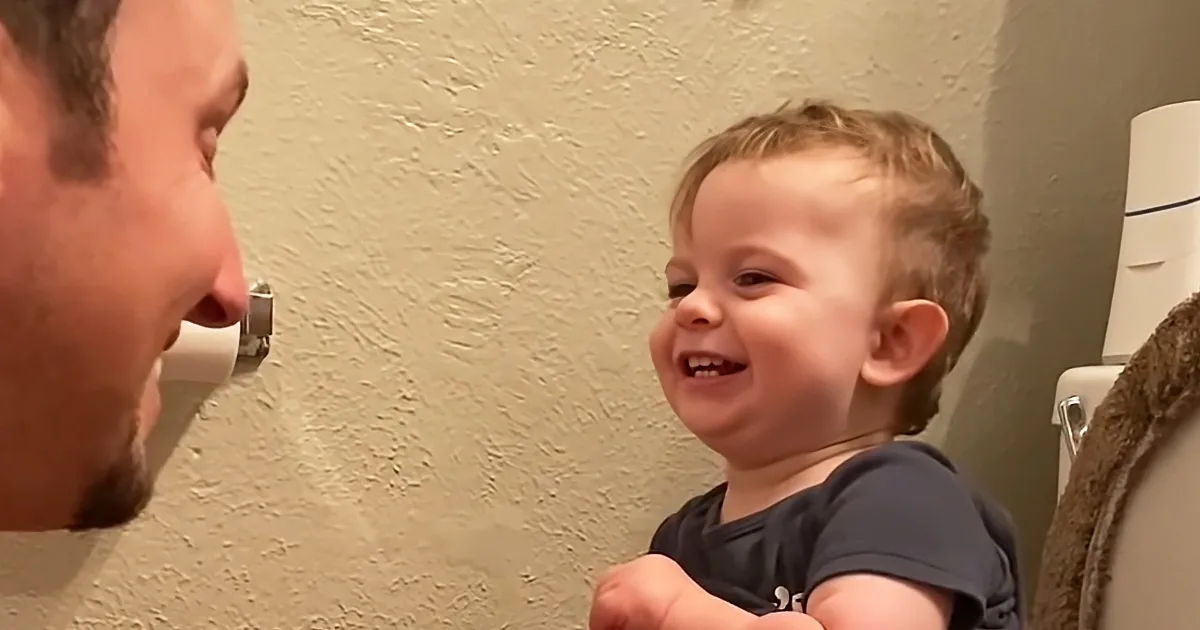 Toddler Gives Dad an Important Update While Potty Training