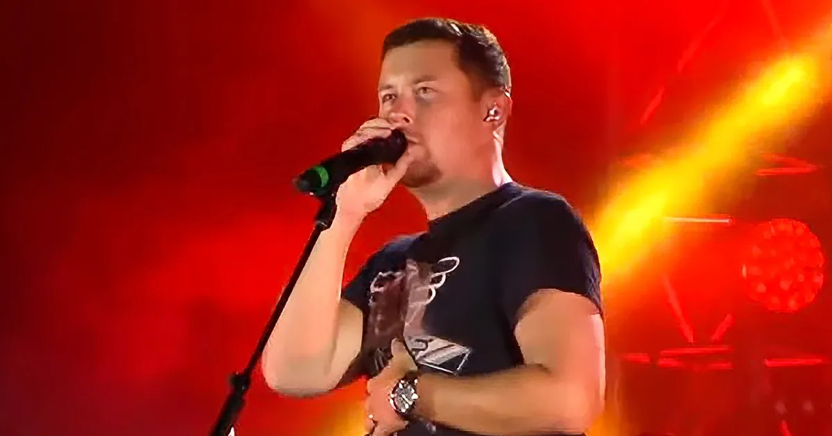 Scotty McCreery Sings to the Big Guy in the Sky, ''How Ya Doin'' up There?''