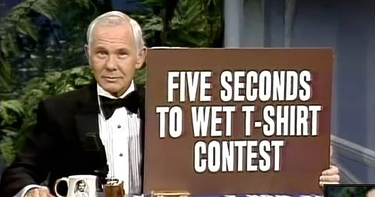 Johnny Carson's Monologue Has a Rough Start, but a Hilarious End