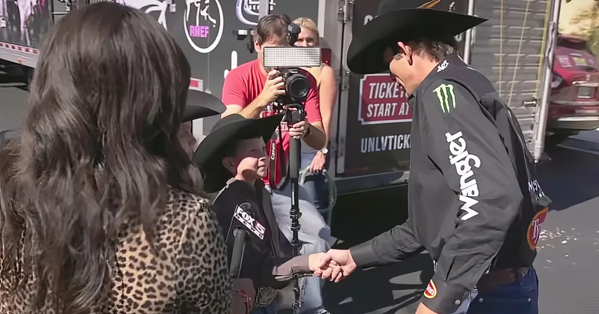 10-year-old cowboy meets his hero
