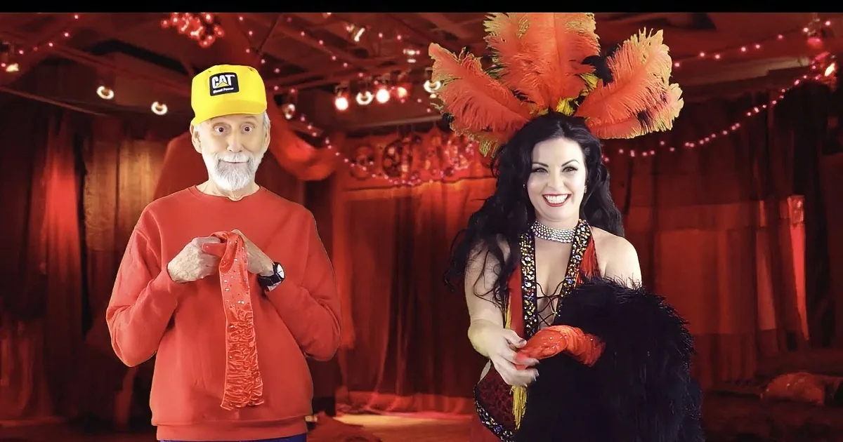82-Year-Old Ray Stevens Has Fans in Stitches With 'Hoochie Coochie Dancer'