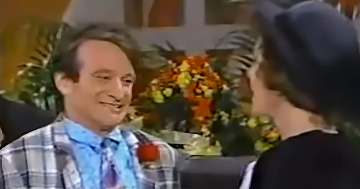 Robin Williams and Carol Burnett 