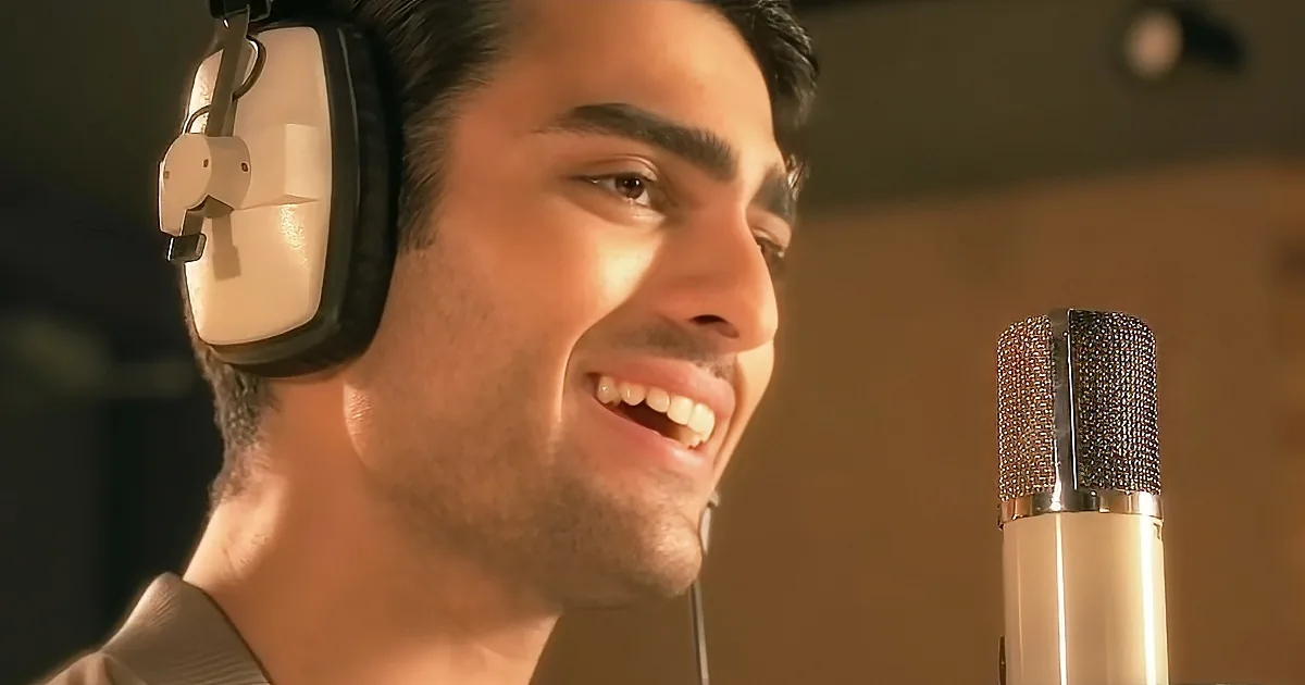 Matteo Bocelli Sings ''Can You Feel the Love Tonight'' With a Classical Twist