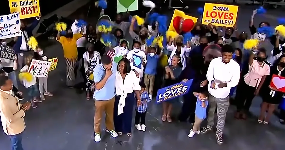 Custodian Becomes Teacher After 23 Years in Heartwarming Reveal