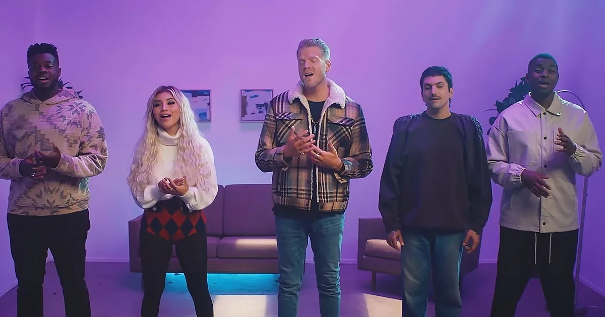 Pentatonix Performs Steve Wonder''s ''I Just Called to Say I Love You'' and It''s Spectacular