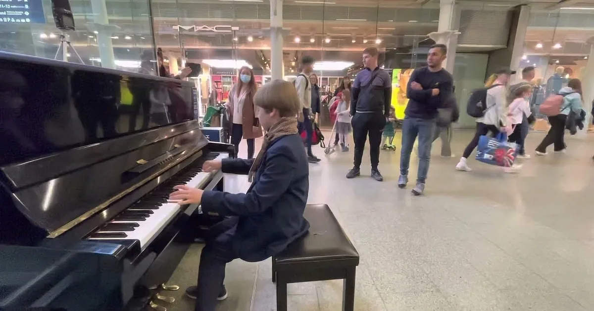 11-Year-Old Boogie Woogie Sensation Stuns Onlookers on Public Piano