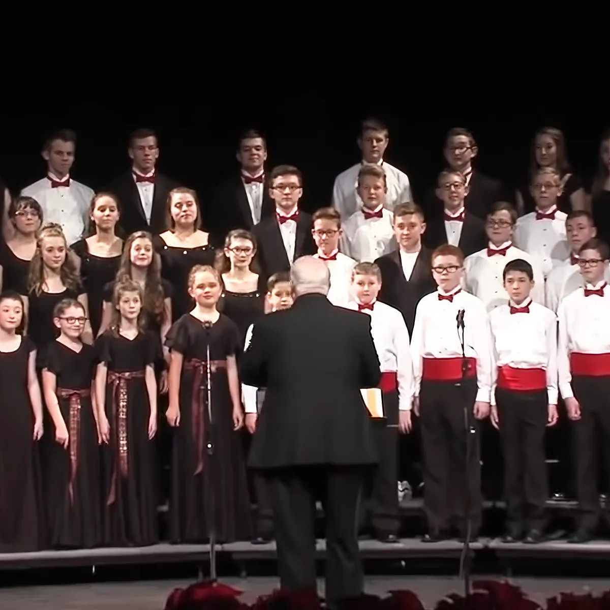 Singing Group's Christmas recital