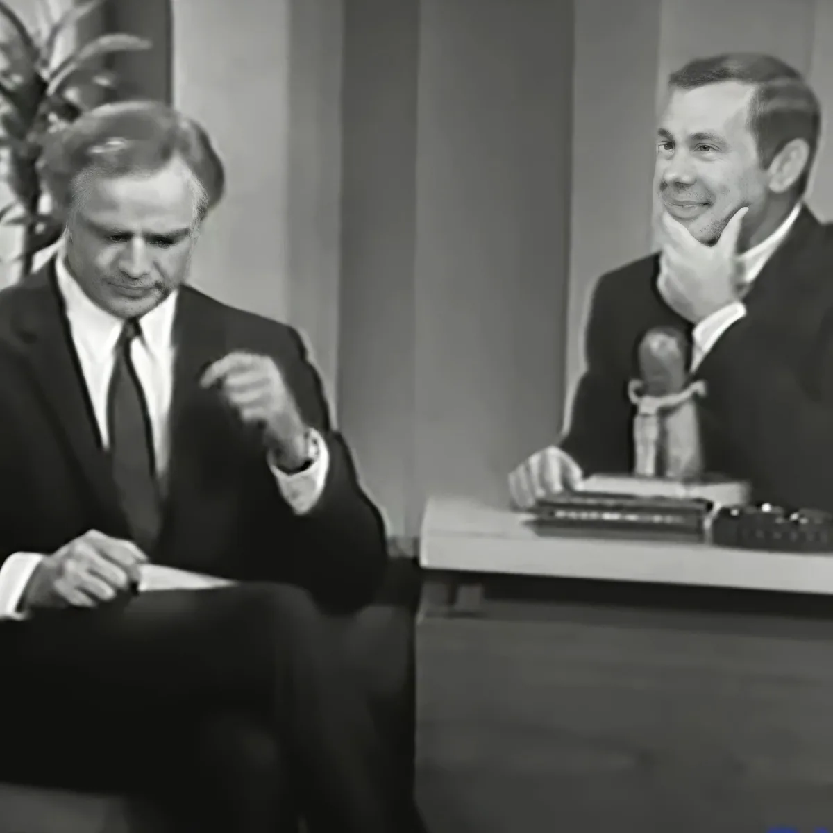 Marlon Brando and Johnny Carson
