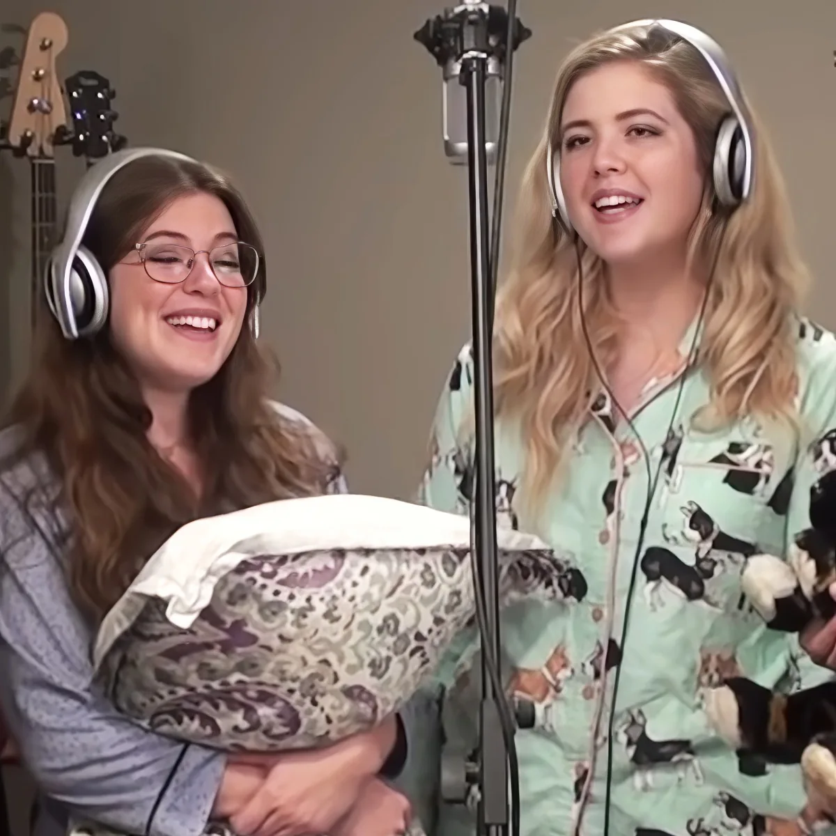 Foxes and Fossils singing group