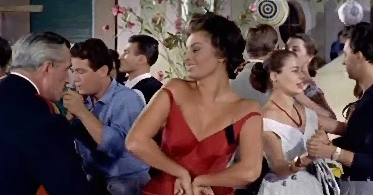 Sophia Loren Dances up a Storm in 'Mambo Italiano' Montage