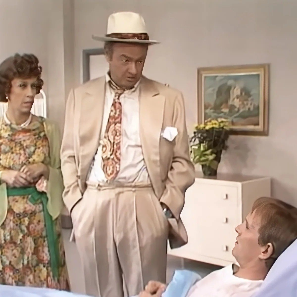 Carol Burnett and Harvey Korman