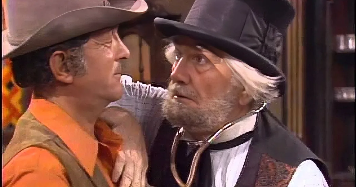 Dean Martin and Foster Brooks Crack Each Other up in Hilarious Skit