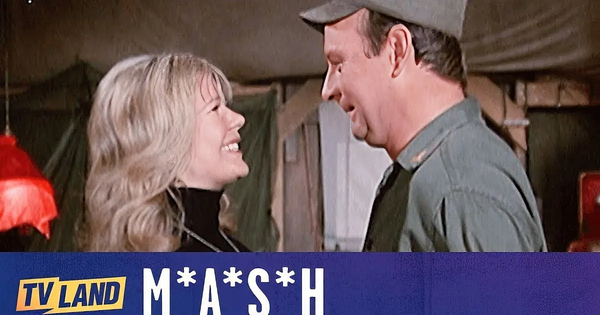 'Mash' Montage Featuring the Best of Frank and Hot Lips