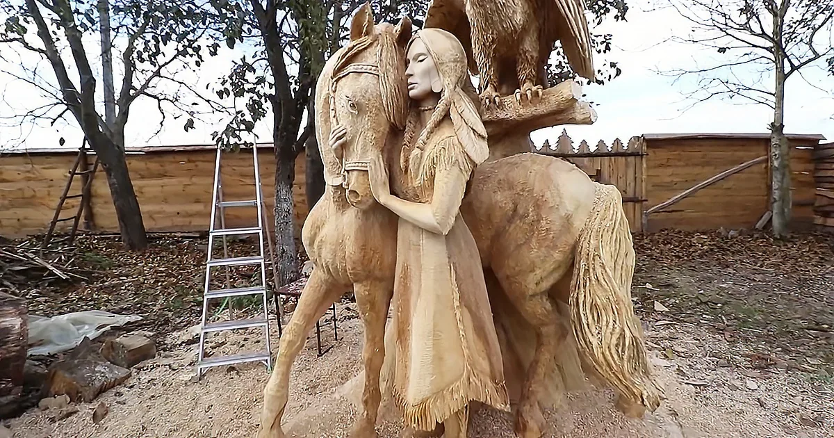 Chainsaw Wood Carving