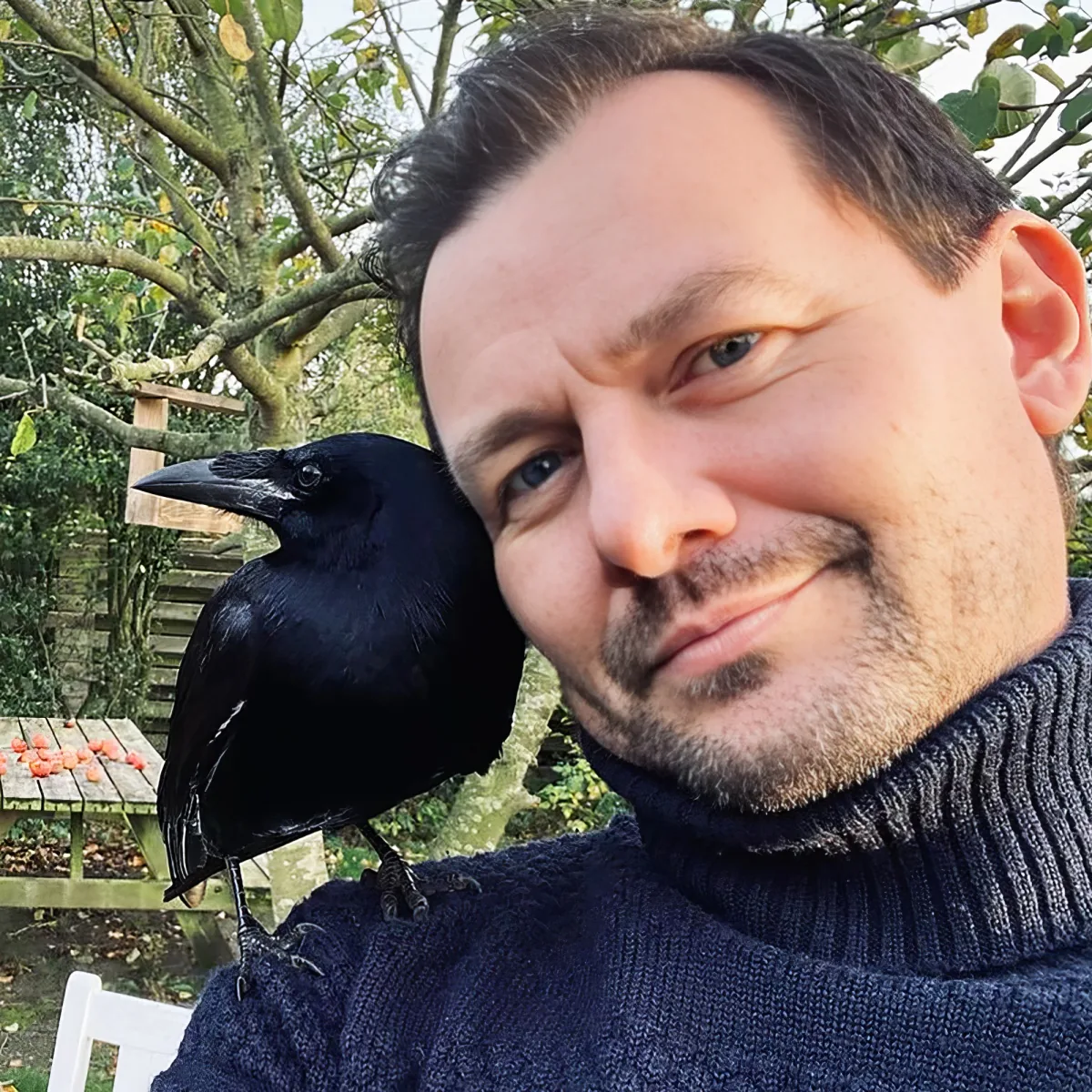 Crow and his rescuer