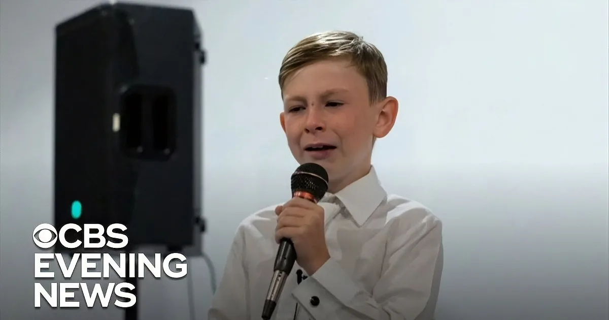Emotional Little Brother Steals the Show at Sister's Wedding