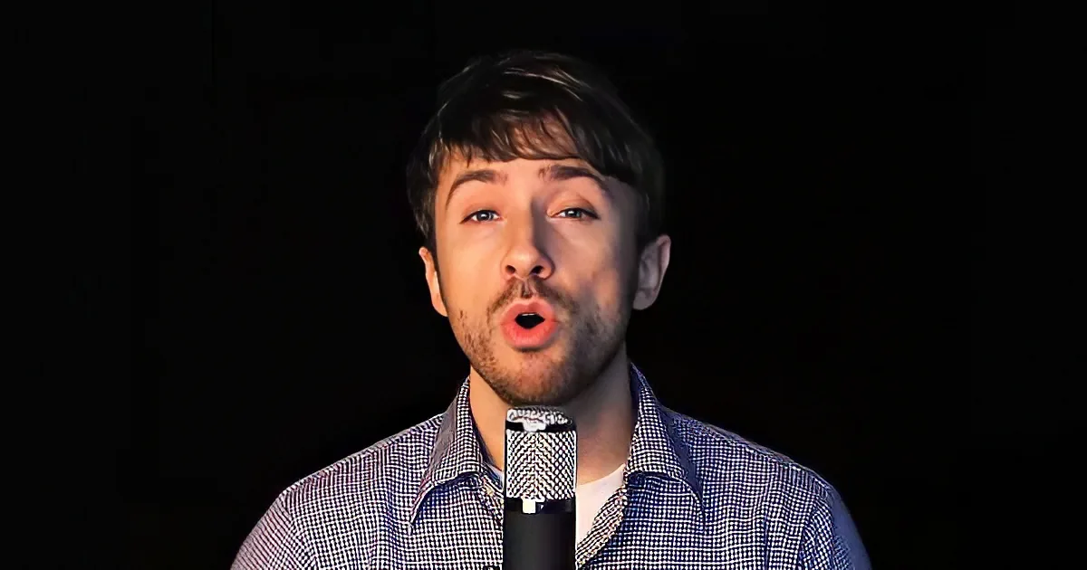 A Cappella Maestro Peter Hollens'' Epic Cover of ''Misty Mountains'' From the Hobbit