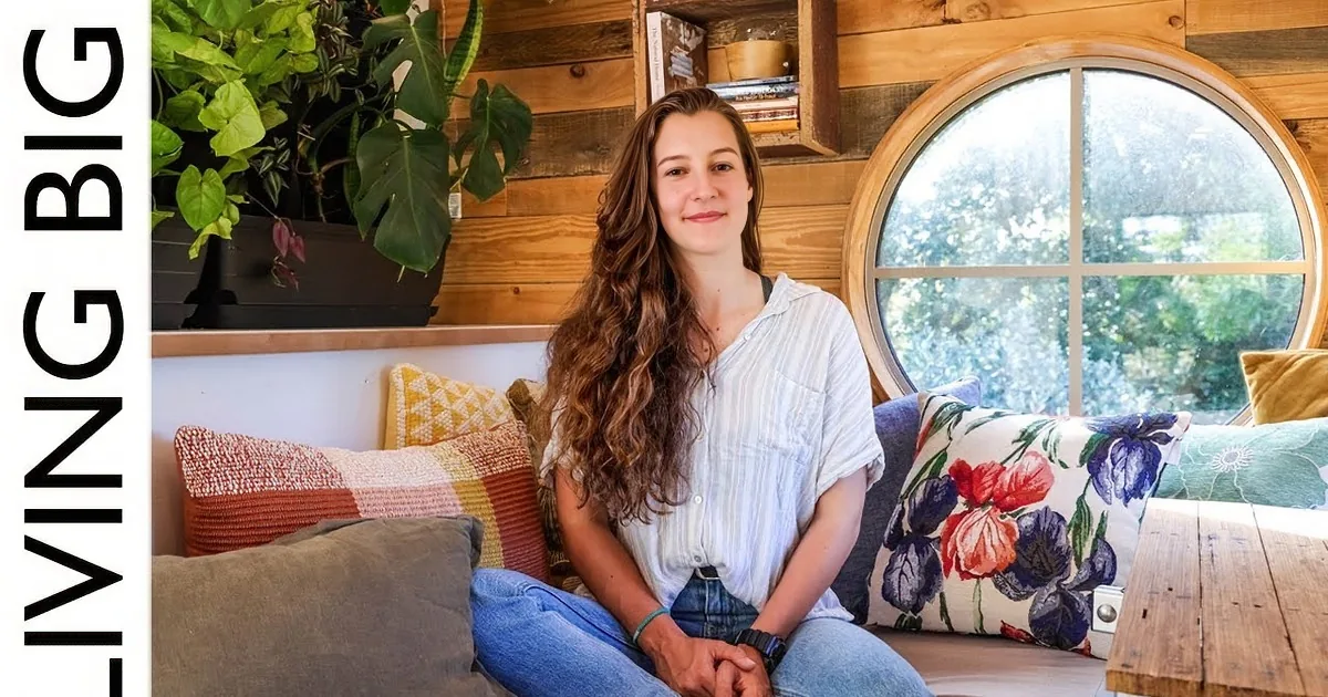 Woman's Self-Built Tiny House Is a Blueprint for a Self-Sufficient Life